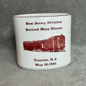 Vintage 1981 New Jersey Railroad Train CNJ Dinner Commemorative Dish